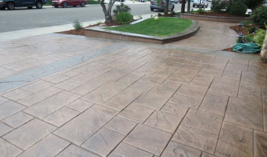 an image of concrete, stone paved driveway in Carmichael, ca